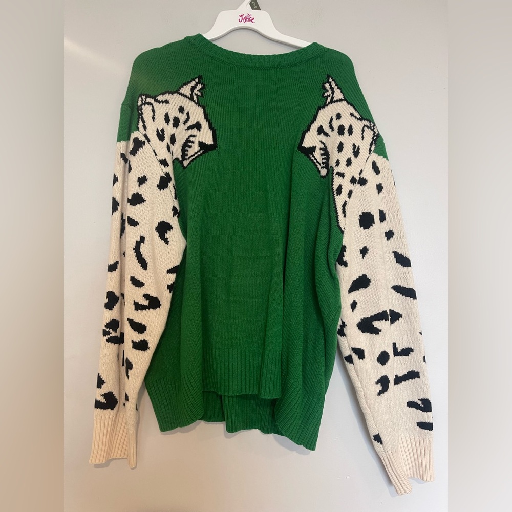 Women’s Sweater